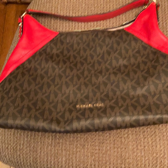 MICHAEL Michael Kors Handbags - Nice Michael Kors Bag.